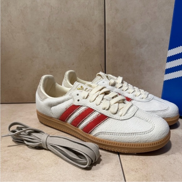 adidas Samba OG Pony Hair Wonder Beige / Cream White / Better Scarlet - Picture 9 of 12